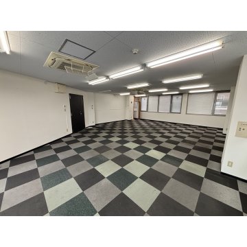 事務所内