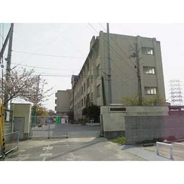 亀井中学校