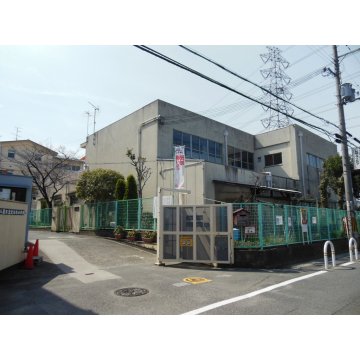 北山本小学校
