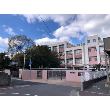 志紀小学校