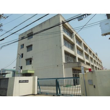 亀井小学校