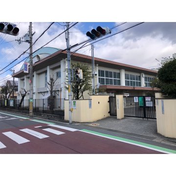 曙川小学校