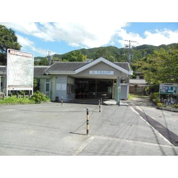 信貴山口駅