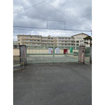 北山本小学校