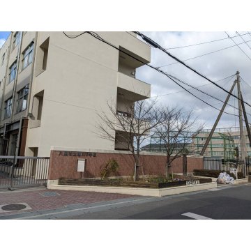 曙川中学校
